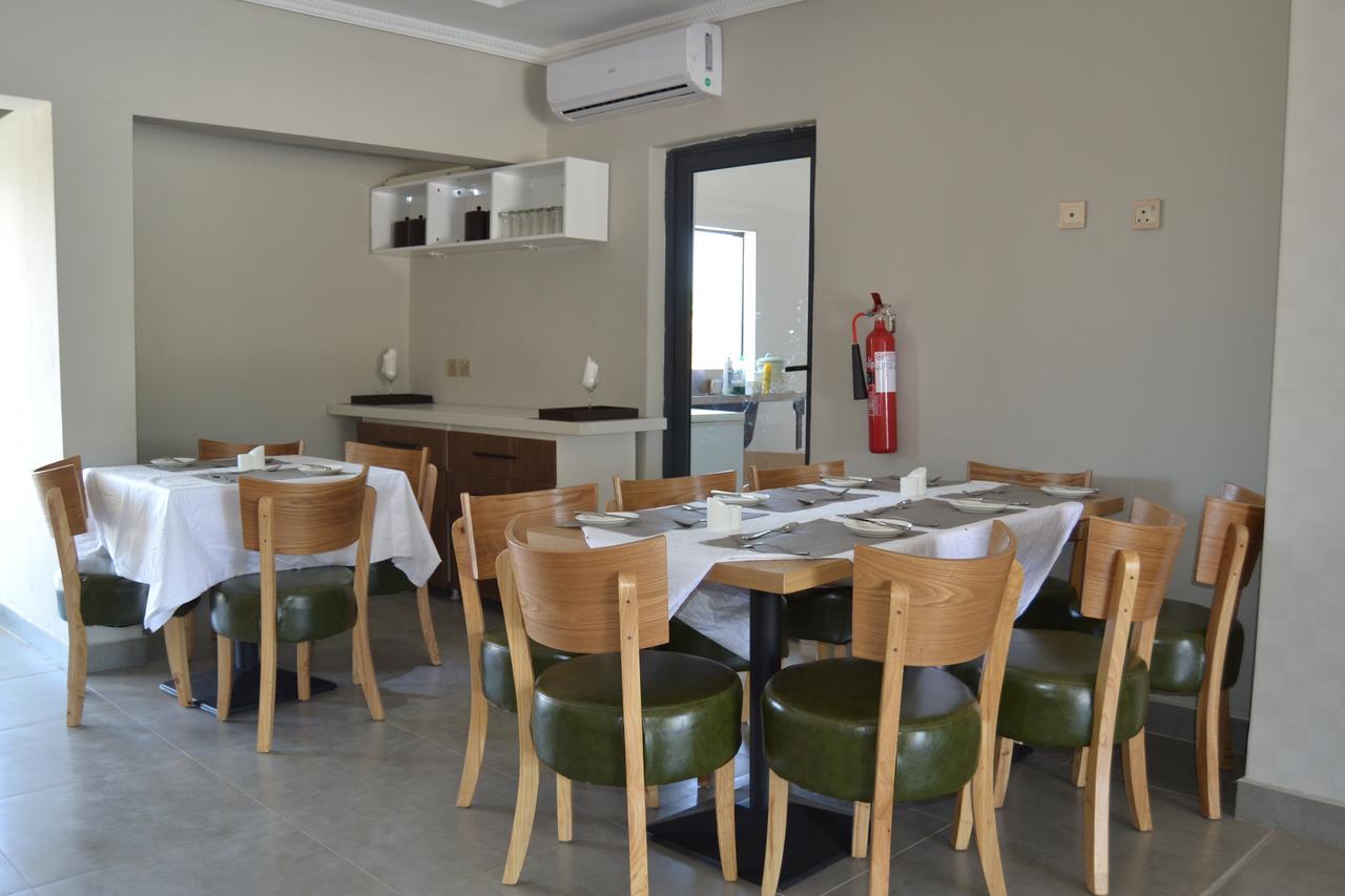Letlhakane Phudzi Hotel מראה חיצוני תמונה